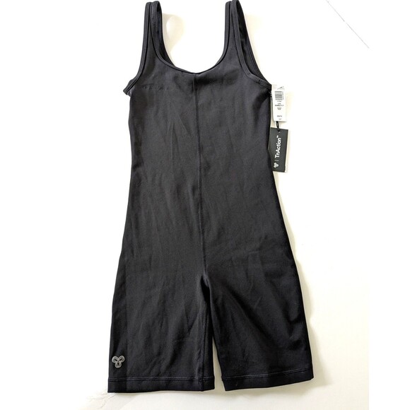 New Aritzia TnaLIFE TnAction SHAKE-IT 7" Size XXS Black Romper Athletic - Picture 2 of 10
